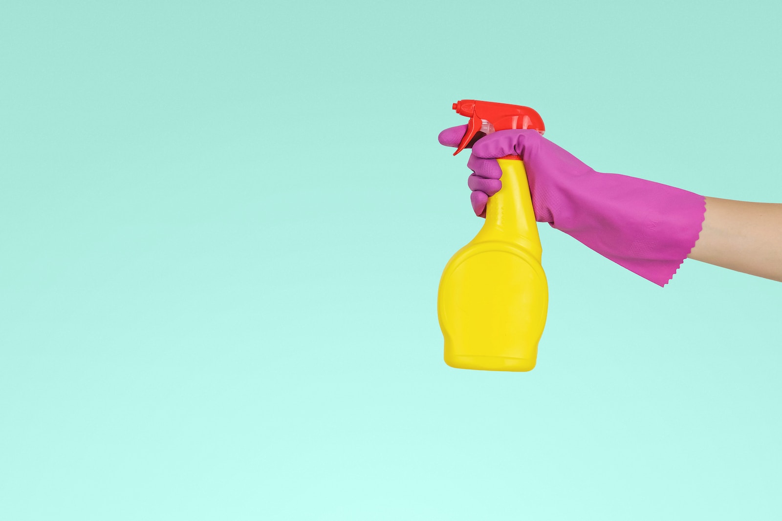 Choisir le Meilleur Produit Dégraissant : Guide pour un Nettoyage Efficace